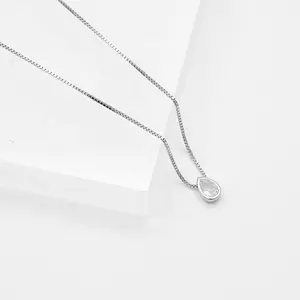 Nouveau bijoux en argent sterling Offre Spéciale 925 collier goutte d'eau Simple collier pendentif rond en Zircon pour femmes