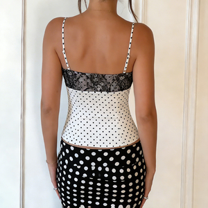 Vente Chaude Débardeur Femme Tricoté Respirant à Pois, Dos Nu Sexy, Sans Manches, à Nouer, avec Logo Frontal, Style Clubwear - Product Image 3