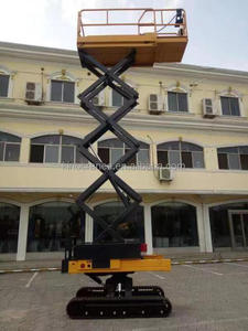 Elevador de tijera con orugas de dos niveles eléctrico personalizado para terreno áspero a la venta - Product Image 3