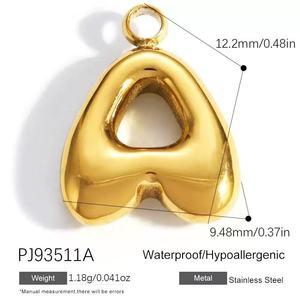 SUMMLY - Dijes de Letras Griegas al por Mayor para la Fabricación de Joyas, Resistentes al Agua, Chapados en Oro de 18K, Dijes de Acero Inoxidable para Hacer Collares y Pulseras - Product Image 2