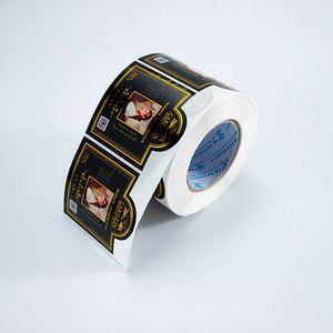 Étiquettes autocollantes personnalisées en rouleau pour bouteilles, avec logo de marque en feuille d'or, imperméables, pour emballage de produits, fabriquées par un fabricant - Product Image 3