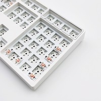 Kit YG108 Standard 100% Layout Hot Swap South RGB Rétroéclairé 3 Modes Sans Fil Barebone 108 Touches pour Claviers Personnalisés DIY