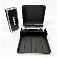 Flight case robuste sur mesure pour console de mixage numérique YAMAHA CL3 avec couvercle rabattable, 3 portes et 4 roues