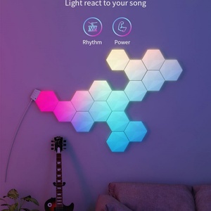 Luz LED RGB Hexagonal DIY para Decoración de Paredes de Dormitorios y Salas de Juegos de Computadora - Product Image 3