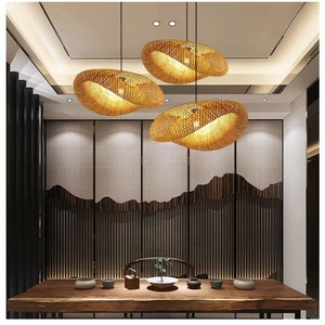 Lampada a Sospensione Decorativa in Bambù Intrecciato a Mano <span class=keywords><strong>Naturale</strong></span> <span class=keywords><strong>Lampadario</strong></span> in <span class=keywords><strong>Legno</strong></span> di Bambù Luce a Sospensione Creativa per Ristorante - Product Image 3