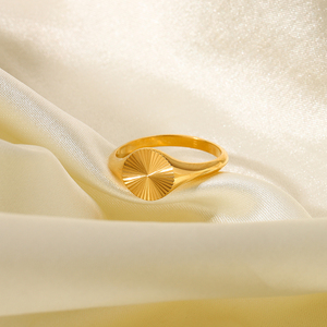 Highly Polished 18K Gold Plated Stainless Steel Finger Rings <strong>Sunshine</strong> Round Shape Jewelry for Women and Girls Fashionable <strong>Gift</strong> - Product Image 4