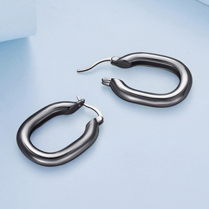 Pendientes de Aro con Baño de Plata Negra, Joyería Clásica Unisex, Diseño Redondo Simple, Accesorio de Moda - Product Image 4