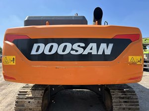 รถขุดตีนตะขาบ Doosan DX200-9C มือสอง พร้อมเครื่องยนต์และปั๊ม Cat รุ่น Core Components 300 สำหรับขาย; Doosan Daewoo 225 220 140 - Product Image 5