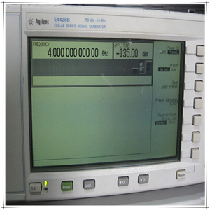 เครื่องกำเนิดสัญญาณดิจิตอล E4426B รูปแบบคลื่นซอว์ทูธ ความละเอียดแอมพลิจูด 1.0 มิลลิโวลต์ ความถี่ 0.01 เฮิรตซ์ - Product Image 5