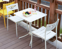 Mobilier moderne pour boutique de restaurants table et chaises d'extérieur bon marché en métal tables de chaises de cybercafé d'intérieur