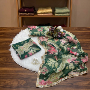 Sari en soie Tebby à imprimé numérique élégant avec broderie intégrale, détails miroir, bordure en dentelle et chemisier imprimé pour femme - Product Image 5