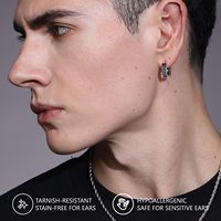 Pendientes de Aro Huggie con Calavera Negra Plateada y Cruz Gótica, Plata de Ley 925 Hipoalergénica, Joyería Punk Cool para Hombres y Mujeres