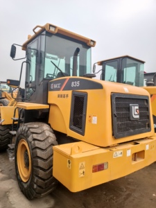 <span class=keywords><strong>LiuGong</strong></span> CLG835 Wheel Loader 3 Ton Efisiensi Tinggi Loader Hidrolik Tersedia Pengiriman Cepat Kondisi Kerja Baik - Product Image 6