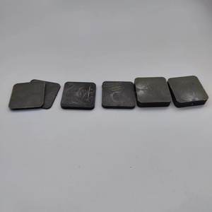 Blocs de <span class=keywords><strong>cale</strong></span> d'emballage de béton carrés Matériaux de construction Tampons de <span class=keywords><strong>cale</strong></span> en plastique Emballeur d'injection en plastique noir pour béton - Product Image 6