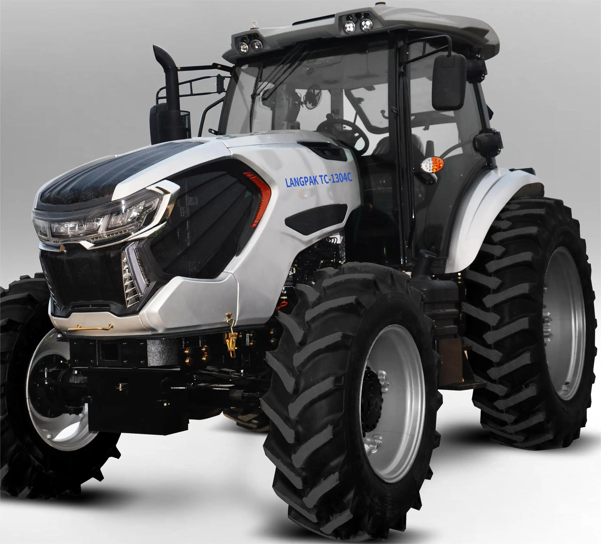 Yüksek kaliteli altı silindir 130HP çiftlik Multifuncional traktör fiyat çin büyük çiftlik traktörü tekerlek Traktors üreticisi