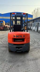 Chariot élévateur diesel Heli FD30 à l'aspect soigné, entièrement fonctionnel, prêt à l'emploi - Product Image 1