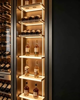 Armoire à vin de luxe moderne encastrable à température constante en bois massif écologique 5 portes grande capacité avec éclairage LED personnalisable pour la maison