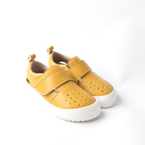 Vente en gros de chaussures de marche personnalisées antidérapantes zéro chute chaussures décontractées en cuir à la mode pieds nus pour enfants - Product Image 1