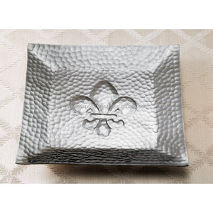 Modernas Bandejas de Servir de Metal Hechas a Mano - Venta al por Mayor, Aptas para Lavavajillas, Diseño y Logotipo Personalizables - Product Image 1
