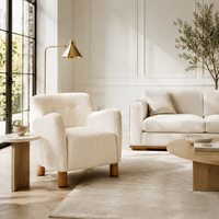 Fauteuil d'appoint moderne et minimaliste en bouclette, fauteuil club capitonné crème avec pieds en bois massif, fauteuil lounge confortable pour salon