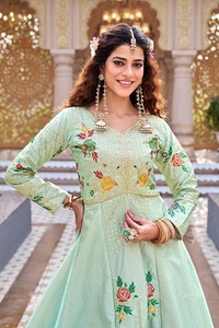 Traje Anarkali y Vestido Más Vendidos para Mujer con Bordado, Traje Tradicional Étnico para Fiestas, Proveedor Indio - Product Image 3