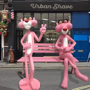 Kendi dış dekorasyon yaşam boyutu özel çizgi film figürü pembe panter hayvan bahçe fiberglas heykeli heykel