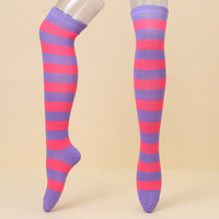Chaussettes longues antidérapantes rayées en polyester au-dessus du genou, style cosplay, pour femmes, thème Noël et Halloween, style européen et américain