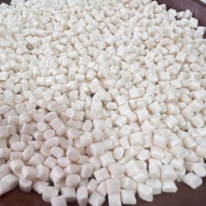 Granules de résine ABS de haute qualité vierges et recyclés pour la fabrication d'articles de sport à haute brillance - Product Image 4