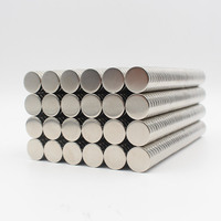 Aimant Néodyme Circulaire 17x3 mm, Disque Magnétique Circulaire 17mm 3mm d'épaisseur, Aimant NdFeB N35
