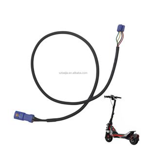 Cable de Señal de Giro Delantero Derecho Impermeable Macho a Hembra Original ZT3 Pro para Piezas de Scooter Eléctrico ZT3 Pro - Product Image 1