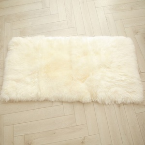 Autentico Tappeto in Pelle di Pecora Neozelandese a Pelo Lungo, Coperta in Pelliccia Naturale - Product Image 3