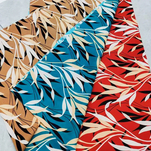 Tessuto Cool Maza Elasticizzato in 4 Direzioni 100D Supersoft 115gsm Leggero a Trama Semplice 95% Poliestere 5% Spandex per Camicie - Product Image 2
