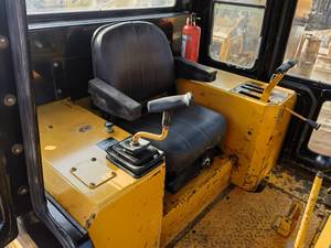 Cat D6G Bulldozer à chenilles d'origine d'occasion - Product Image 3