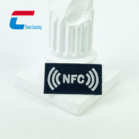 Etiquetas NFC RFID Personalizadas, Mini Parches Tejidos, Venta al Por Mayor, Lavables, Resistentes al Agua, Reutilizables, Termoadhesivos para Ropa de Marca