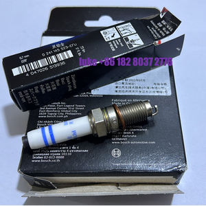 Orijinal orijinal buji Y5KPP332S 0241145523 çapraz kullanım NGK 1675 PFR7S8EG 06H905601B çift platin yüksek kaliteli CABA CABA - Product Image 2