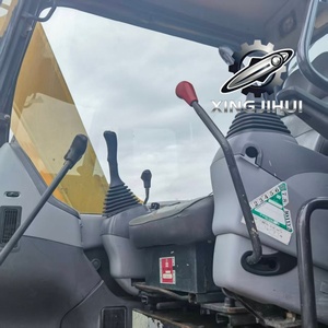 Excavatrice d'occasion Komatsu 78US-6, marque japonaise d'origine, 7 tonnes, petite taille, sur chenilles en caoutchouc. - Product Image 3