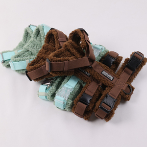Arnés <span class=keywords><strong>para</strong></span> <span class=keywords><strong>Perro</strong></span> Okeypets, Diseño en Forma de H, de Lana de Cordero, Resistente, Ajustable, Suave y Transpirable, <span class=keywords><strong>para</strong></span> Exteriores - Product Image 1