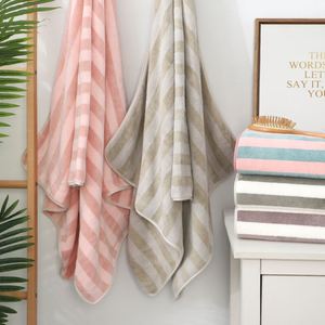 Serviette en microfibre corail ultra absorbante, douce, vente en gros du fabricant - Product Image 4