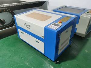 Machine de <span class=keywords><strong>gravure</strong></span> <span class=keywords><strong>laser</strong></span> CO2 400x600mm pour <span class=keywords><strong>gravure</strong></span> de sceaux, <span class=keywords><strong>bois</strong></span>, panneaux M2, cuir, acrylique, contreplaqué, MDF, caoutchouc - Product Image 5