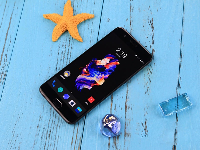 Oneplus5 8GB 128GB 中古 美品 s-l400.jpg