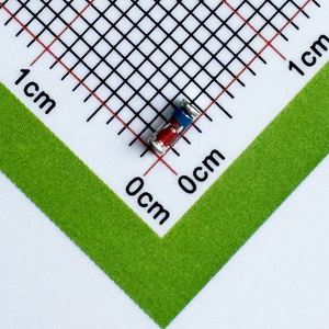 brand-new original ZMM10PF LL-34 Diodes Zener Diodes 500mW 10V 0.1uA - Product Image 1