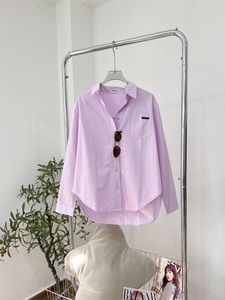 Camisa de Algodón Twill de Corte Regular KK04, Tejido Grueso y Suave, un Solo Bolsillo, Etiqueta de Cuero, Manga Larga, Estilo Casual - Product Image 3