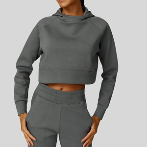 Conjunto de pantalones cortos de punto y Sudadera con capucha suelta para mujer Patrón sólido Fitness Sports Hoodie Set de 2 piezas - Product Image 5