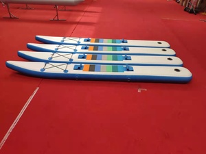 Bouées gonflables en PVC de haute qualité sur mesure, tubes de bateau banane flottants, planche à ponton, vélo aquatique, tubes de bateau banane - Product Image 2