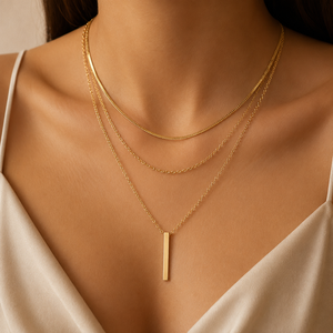 Collana a strati con ciondolo a barra da donna, catena minimalista per clavicola, gioielli alla moda per tutti i giorni - Product Image 1