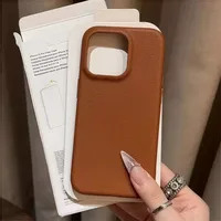 Coque de téléphone en silicone souple antichoc à texture cuir mat motif litchi compatible avec iPhone 16 15 14 Plus Pro Max 13 12 11