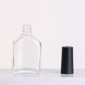 Ventes en gros de flacons de vernis à <span class=keywords><strong>ongles</strong></span> vides de 15 ml, flacons de vernis à <span class=keywords><strong>ongles</strong></span> en verre UV avec pinceau - Product Image 4