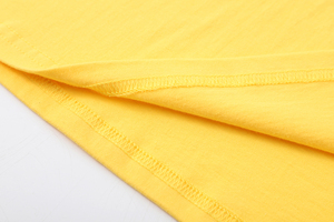 T-Shirt in Cotone con Logo Personalizzato - Perfette per Promozione del Marchio e Uso Casual - Product Image 6