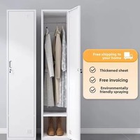 Casiers modernes en acier avec portes simples, doubles ou multiples pour vestiaires de personnel en entreprise et hôtel