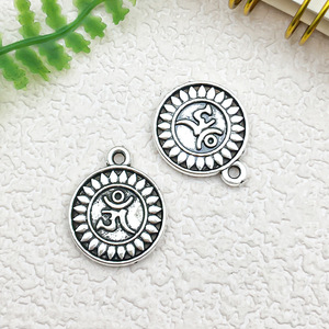 Nouveau pendentif en argent Antique multi-styles de haute qualité bracelet à bricoler soi-même collier accessoires fabrication de bijoux - Product Image 4